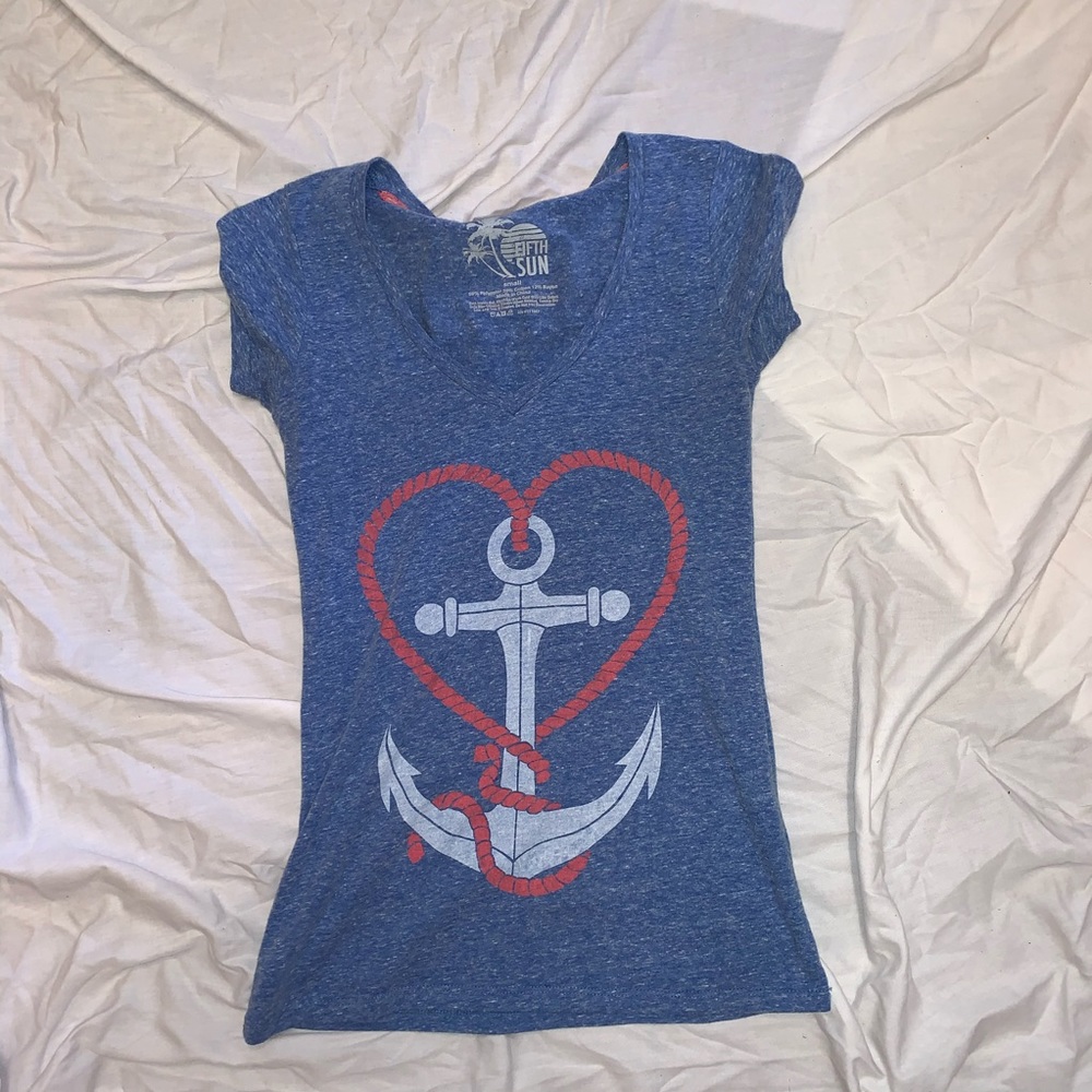 Blue short sleeve t shirt with detail